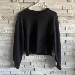 Zara Cropped Sweater Size S